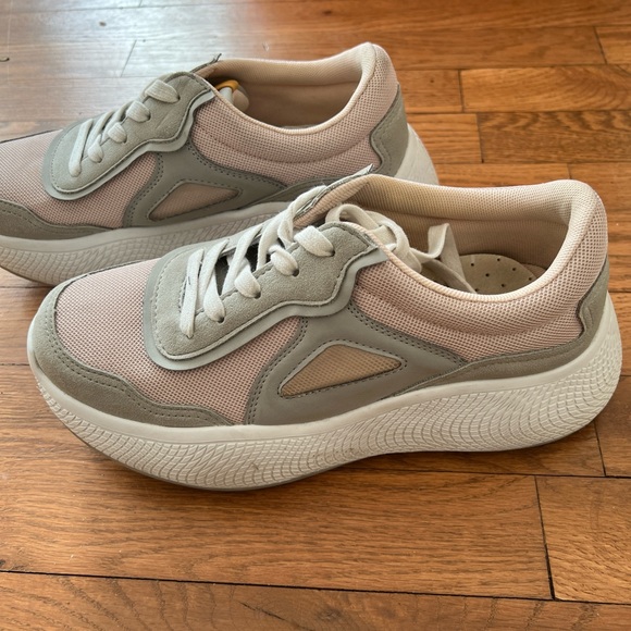 Zara Platform Sneakers Pink & Gray size 8 - Picture 3 of 6